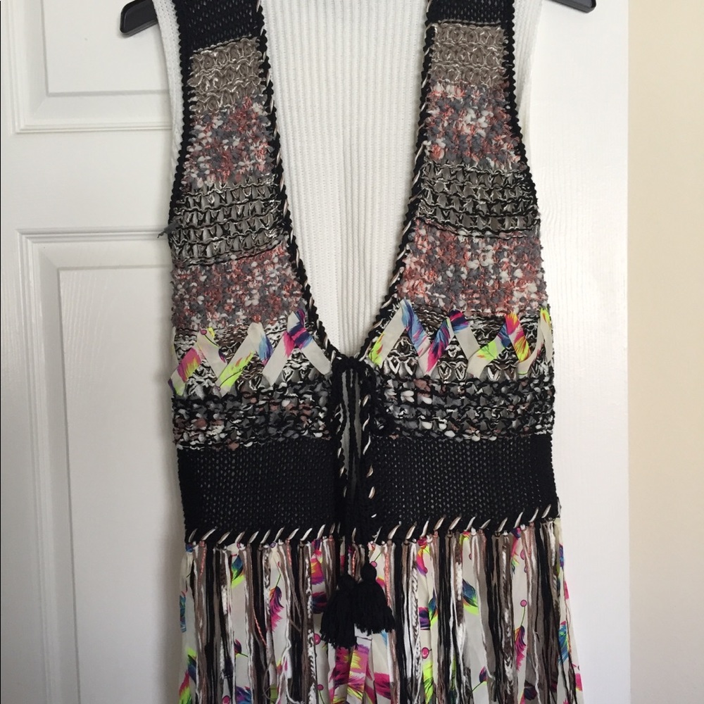 Vest. Dor Dor. Size L